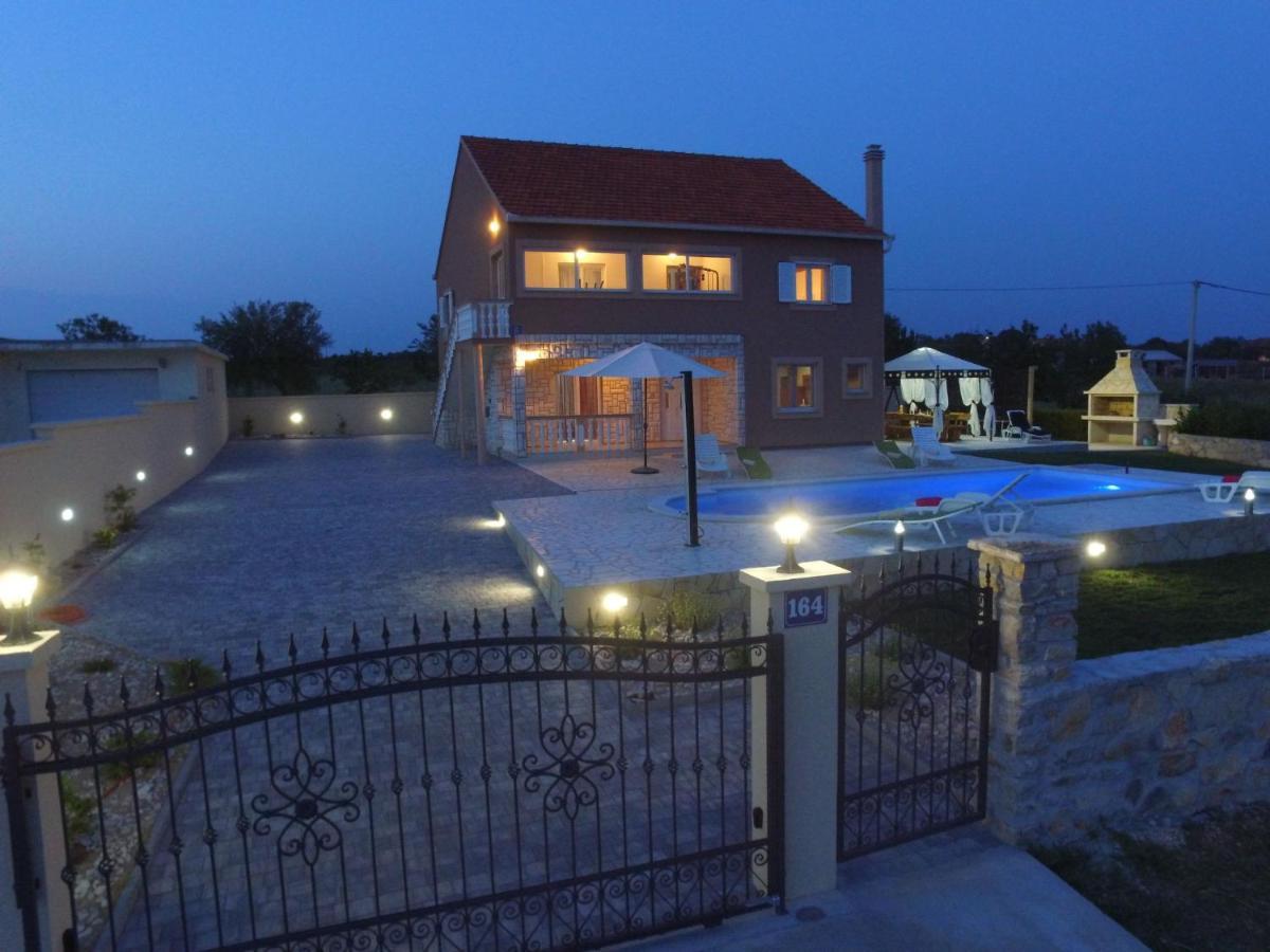 Holiday Home Frane By Interhome Lisane Tinjske المظهر الخارجي الصورة